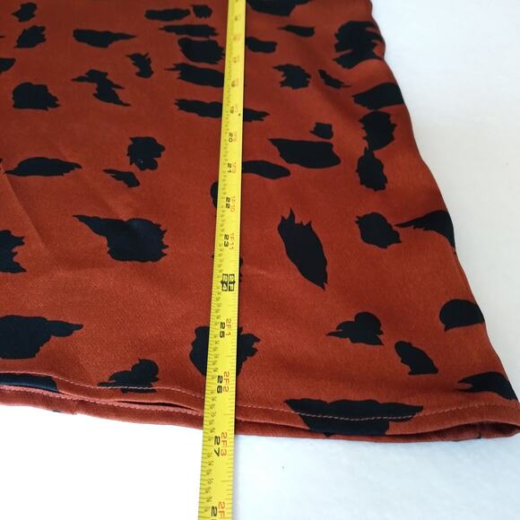 Women L Animal Print Mock Neck Blouse Top Career Work Classic Chic Boho Mob Wife - Picture 9 of 11